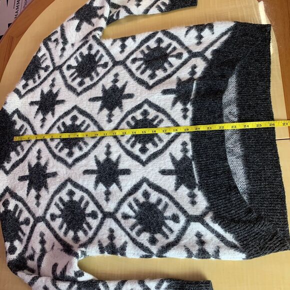 wool sweater aztec geometric tribal western Star high-low white black small 4 6 - Picture 9 of 12